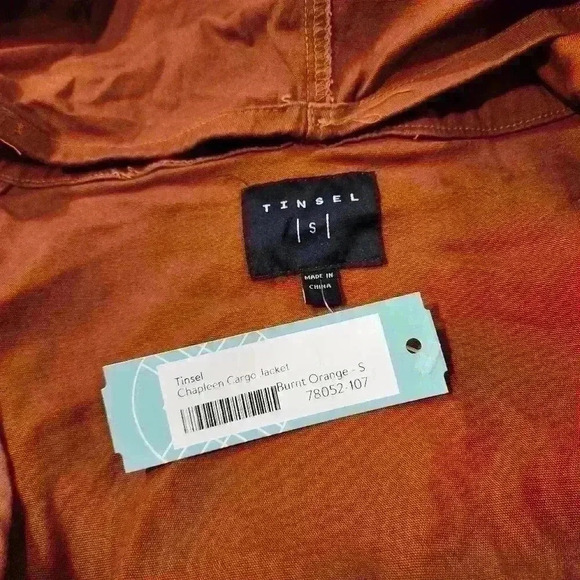 TINSEL Chapleen Canvas Cargo Jacket with Detachable Hood in Burnt Orange $98 - Picture 13 of 16